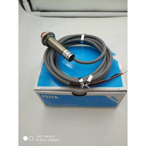 阳明接近开关PM12-04N 04P PM12-04NS PM12-02N PM12-04NB 传感器
