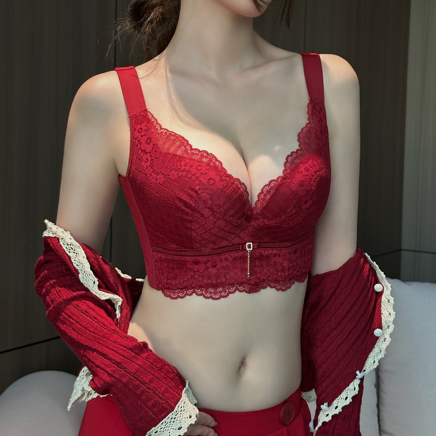 卉岩塑型红色内衣女本命年结婚新娘调整型小胸聚拢蕾丝性感文胸罩