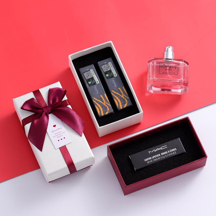 口红礼物盒子生日送女友礼品包装盒小单只精美小礼盒口红礼盒空盒