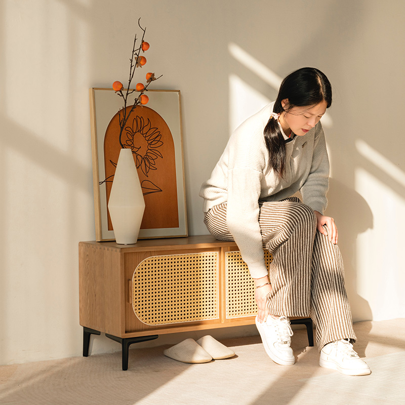 高颜值实木鞋柜换鞋凳