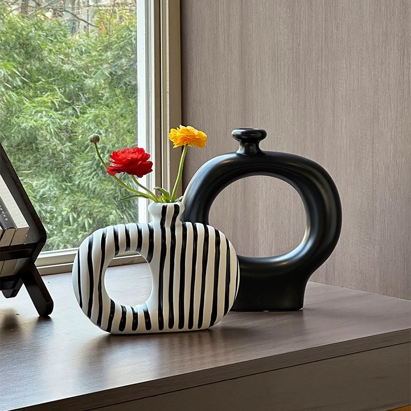 创意条纹陶瓷花瓶摆件客厅玄关插花装饰品办公室桌面摆设摆件花瓶