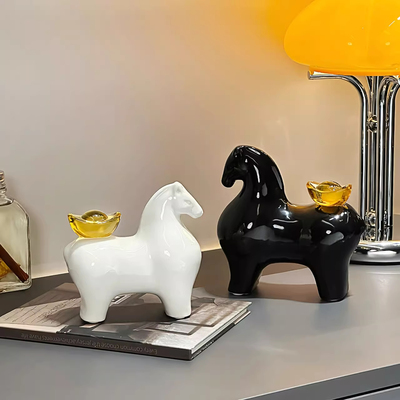 现代简约马上有钱摆件招财客厅酒柜轻奢高档高级感装饰品开业礼物