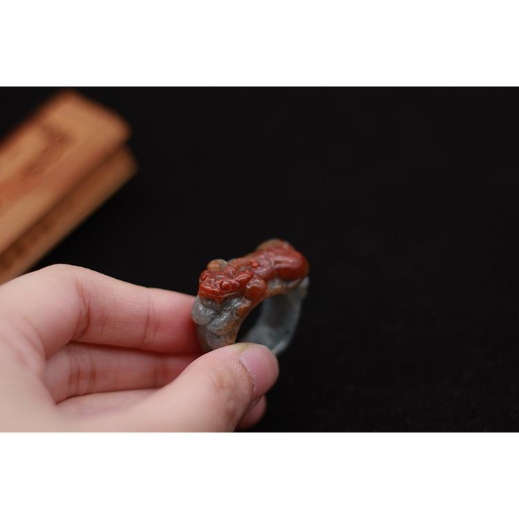 202517mm 缅甸翡翠A货玉器 糯种红翡带福字招财貔貅男女款戒指 包