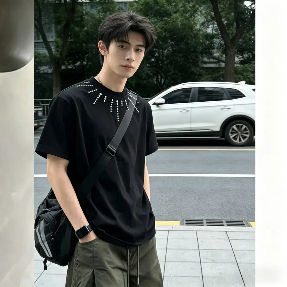 白色烫钻垫肩美式高街短袖T恤男