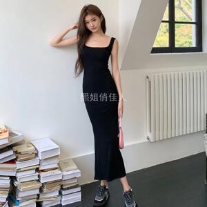 背心连衣裙子夏纯欲修身吊带长裙女法式性感方领包臀鱼尾裙