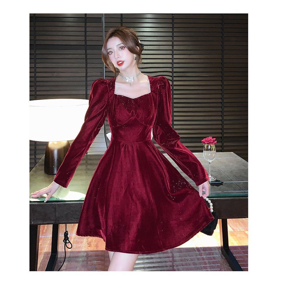酒红色丝绒连衣裙子女早秋冬季2024新款打底内搭长袖小个子气质春
