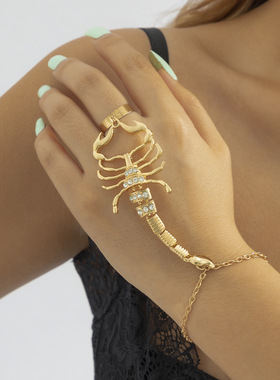 欧美跨境饰品 个性微镶蝎子立体连指手链女 甜酷辣妹单只金属手饰