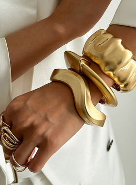 欧美跨境夸张不规则金属褶皱哑光手镯 冷淡风ins小众弹簧扣宽手环