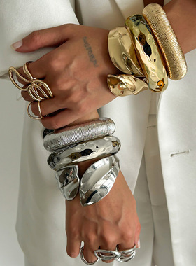 欧美时尚bracelet金属光面叶子弹簧手镯 个性不规则褶皱条纹手环