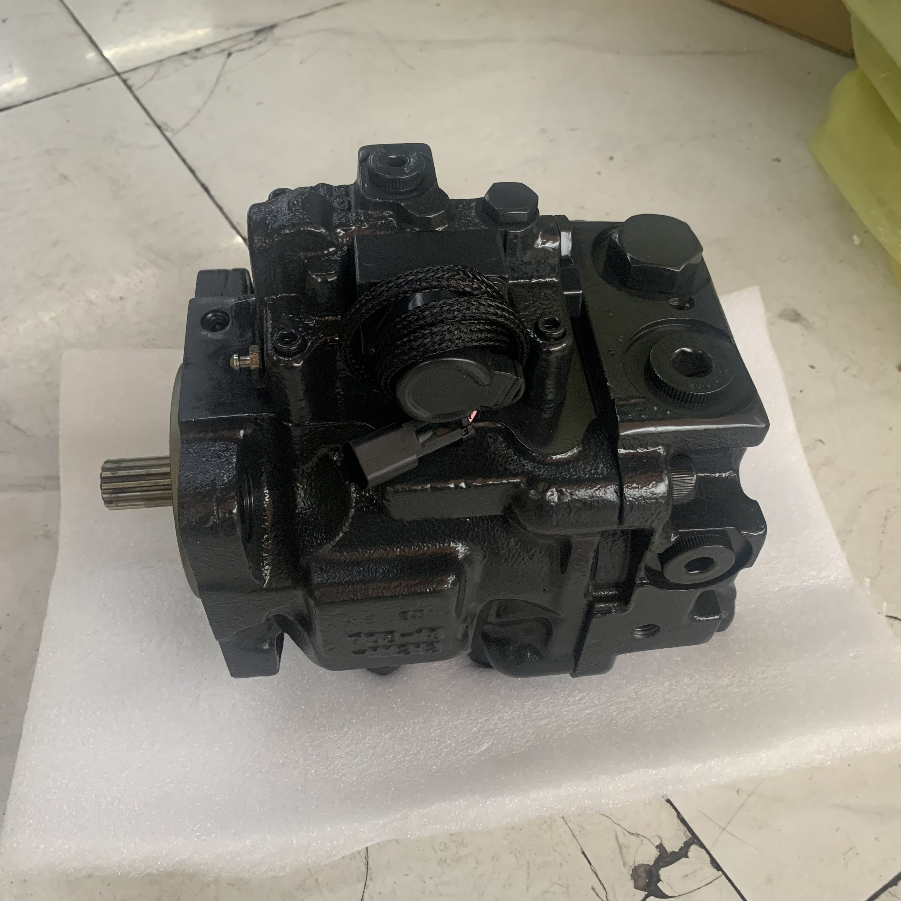 小松D375A-6/D475A-5风扇泵