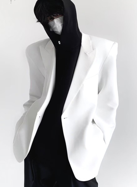 白色垫肩戗驳领西装男高级感修身单西便服薄款免烫休闲工装小西服