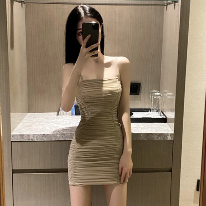 夜总店上班技师性感显瘦连衣裙露背褶皱修身吊带裙女夏季2025新款