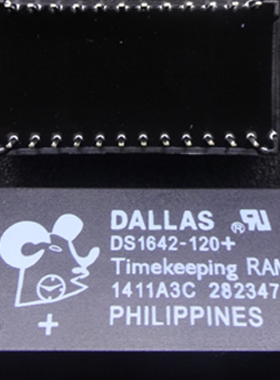 DS1642-120+ DS1642-120IND+ 时钟IC 进口全新原装 直插DIP24脚