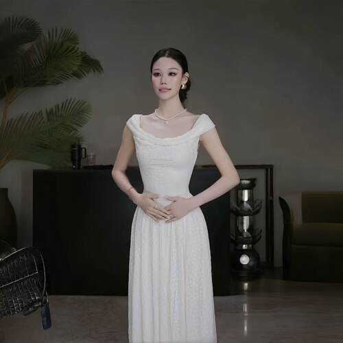 GirlsAt18 法式温柔风白色荡领连衣裙女夏收腰显瘦气质聚会长裙子