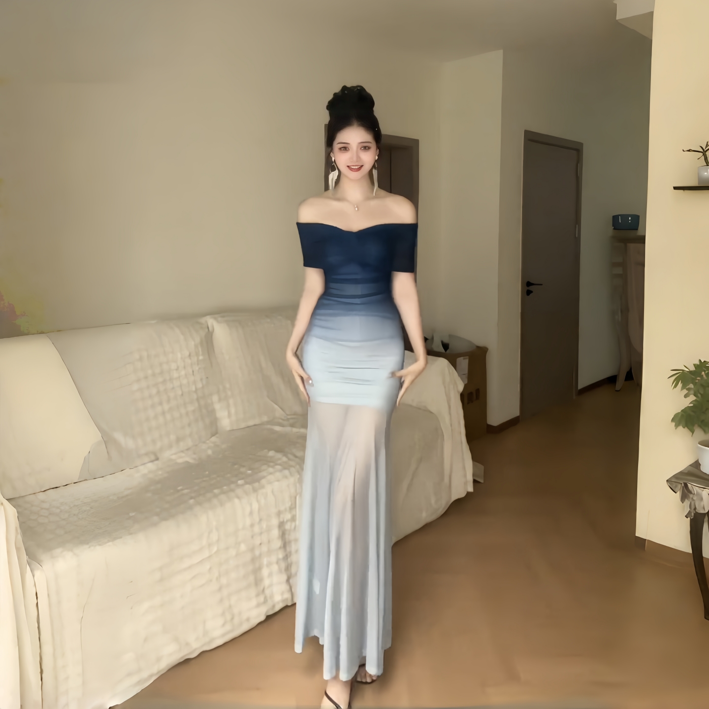 GirlsAt18 蓝色渐变一字肩连衣裙女高级性感礼服长裙海边度假裙子