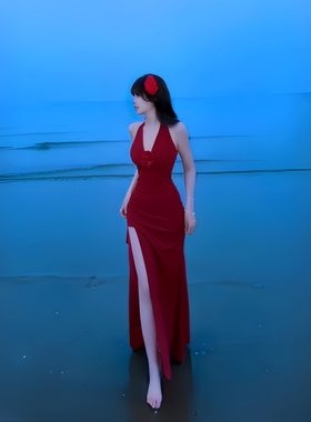 GirlsAt18 红色立体花朵挂脖连衣裙女性感海边度假掐腰礼服长裙