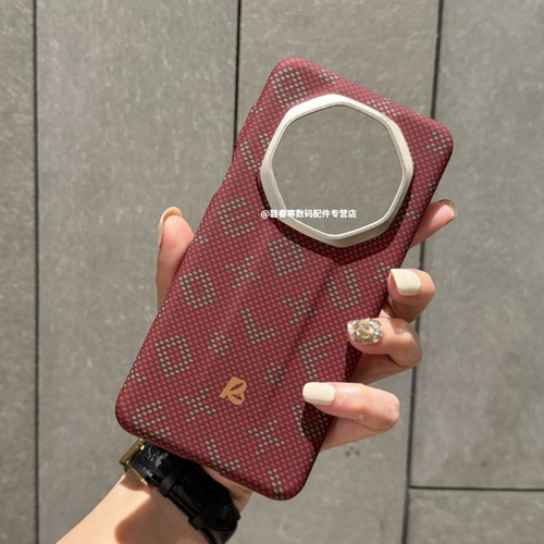 mt70pro碳纤维纹磨砂磁吸全包壳