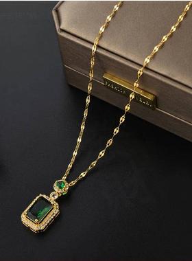 胜胜好物精选绿方钻项链2025新款翠绿方块吊坠新中式满钻锁骨链女