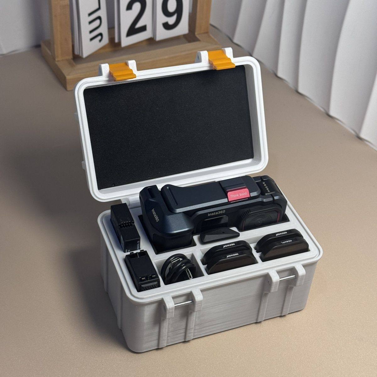 Insta360 ace/acepro/2街拍套装系列运动相机多规格一体收纳盒