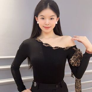 punk019拉丁舞上装 豹纹飘带露肩上衣高级 自带胸垫底裤