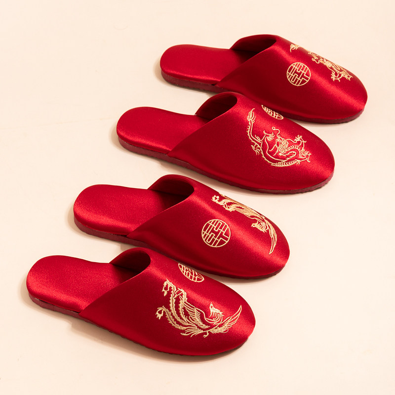 结婚拖鞋2025新款龙凤刺绣喜庆红色一对冬季新婚庆新娘陪嫁棉拖鞋