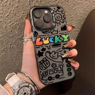 适用于iPhone15puls手机壳新款彩色英文线条苹果14pro网红11/12/13promax简约磨砂硅胶防摔保护套创意卡