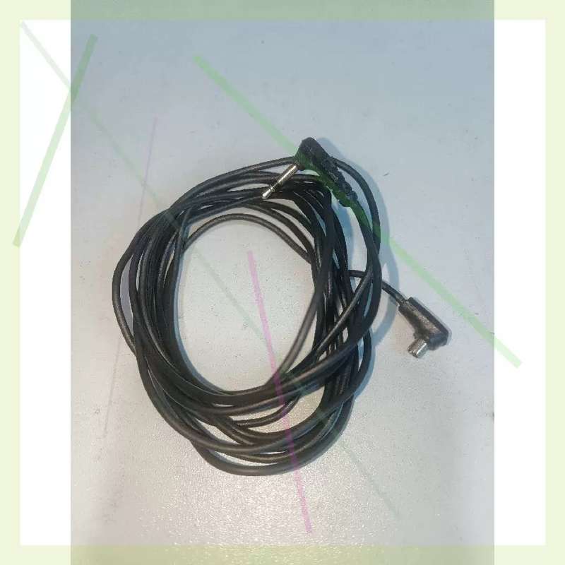 议价2.5~PC老引闪线,1.9米加长,成色漂亮,功能正常,线材