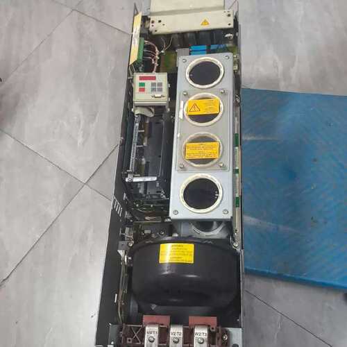 议价变频器 6SE7031-0EE60