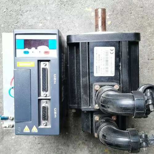 议价控数显电热板EK54A PIUS，率3000W，没