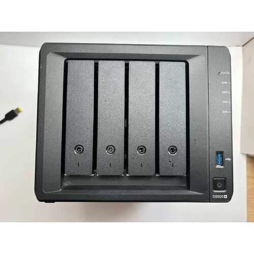 议价群晖DS920+，目前最主力的NAS机型.