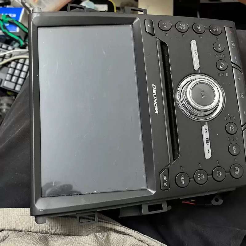 议价车品逸蒙迪欧中控导航9寸原厂风格美观,成色很好、功能正常