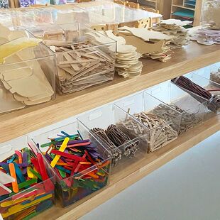 幼儿园透明收纳筐美工材料分类框美术室区域环创塑料整理收纳盒篮