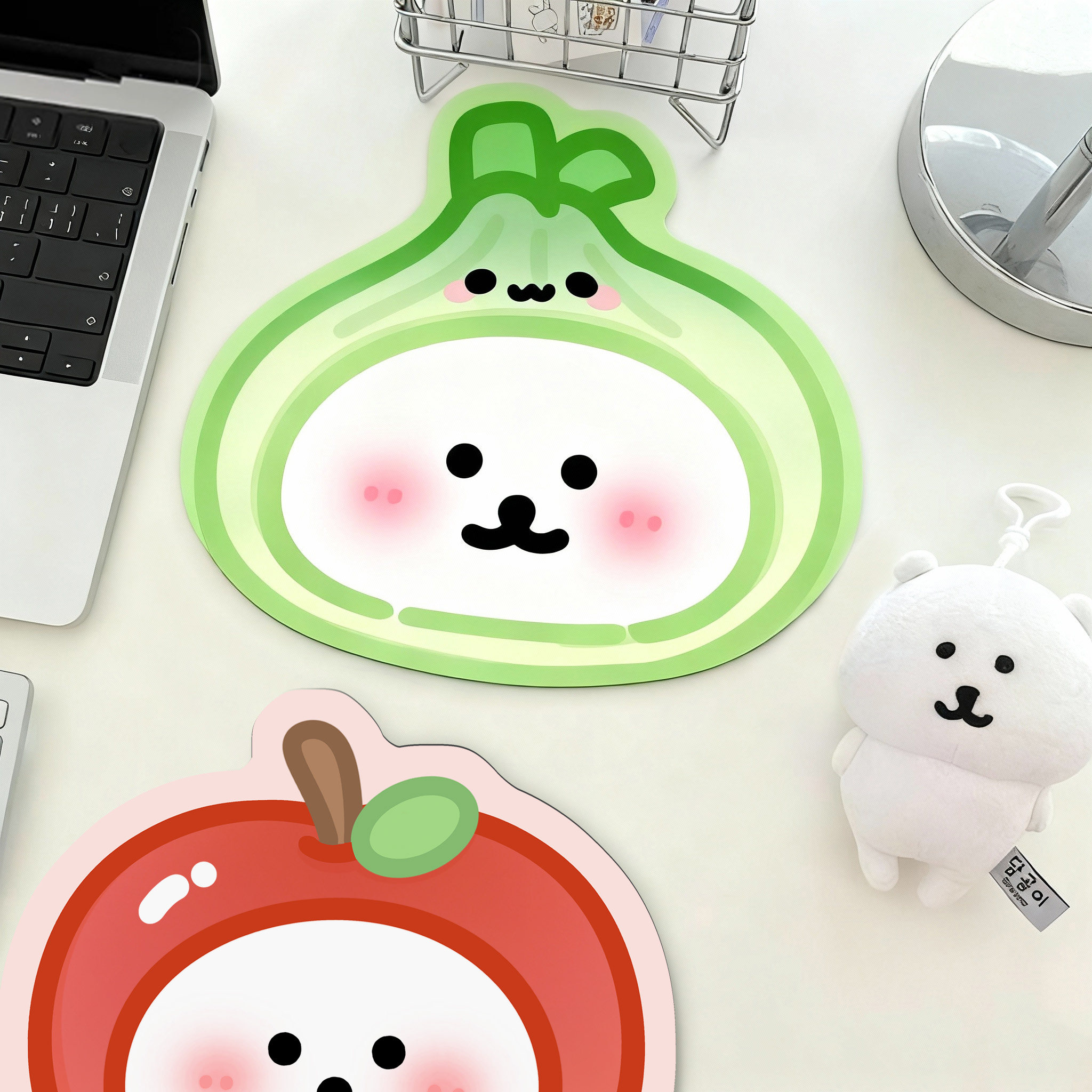 小熊异形鼠标垫子女生高颜值办公室电脑小号滑鼠桌垫二次元自嘲熊,电脑硬件/显示器/电脑周边,鼠标垫/贴/腕垫,淘宝优惠券,粉丝福利购,淘宝优惠卷