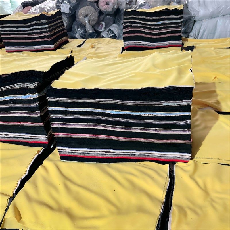 擦机布工业抹布纯棉杂色标准废布吸E水吸油布头布料碎布工厂直销