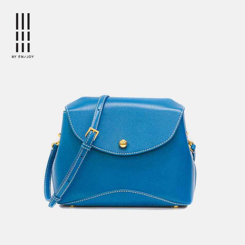 独特质感时尚简约高级小方包斜挎