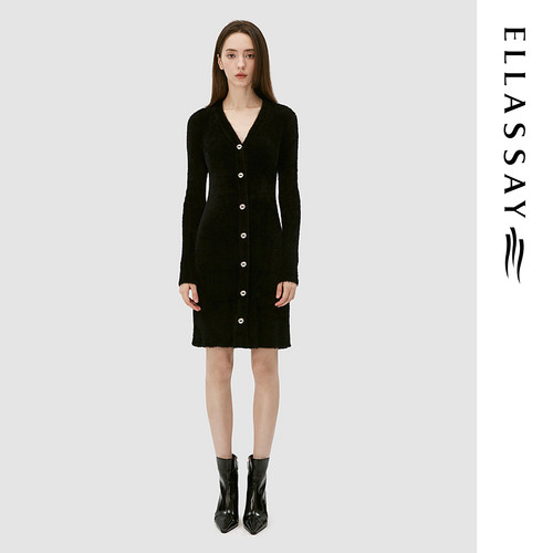 ELLASSAY歌力思秋冬新款单排扣V领针织连衣裙女EWB343M01700