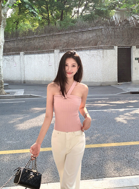 pusumede 自成焦点 纯欲辣妹针织吊带背心女修身气质无袖露肩上衣