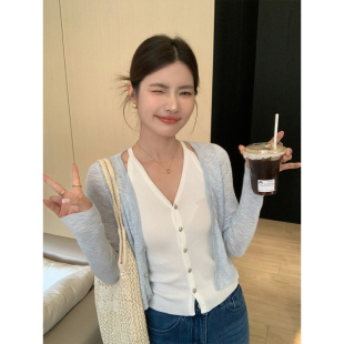 女小众撞色气质长袖 假两件v领针织开衫 上衣 现货5.5折 pusumede