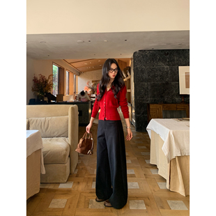 女松弛感阔腿直筒香蕉裤 宽松毛呢弯刀休闲裤 无拘自我 pusumede