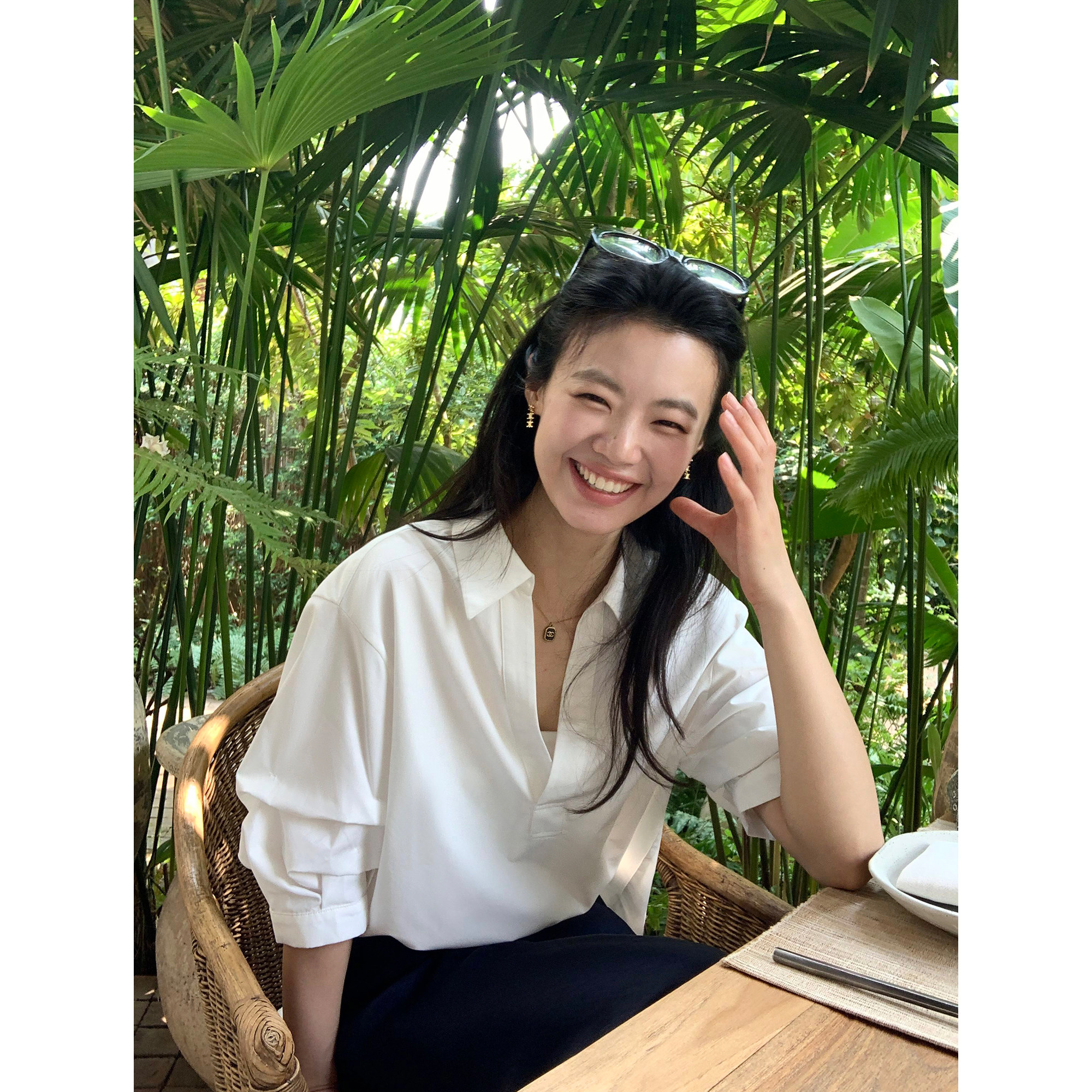 pusumede 松弛老钱风 设计感中袖V领衬衫女气质通勤休闲翻领衬衣