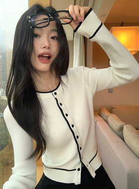 pusumede 朦胧月光 气质圆领针织开衫女拼色设计感修身长袖上衣