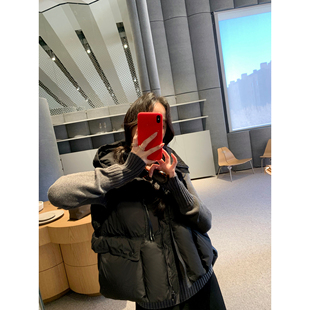 pusumede 轻盈如羽 90白鸭绒连帽马甲背心女保暖无袖羽绒服外套