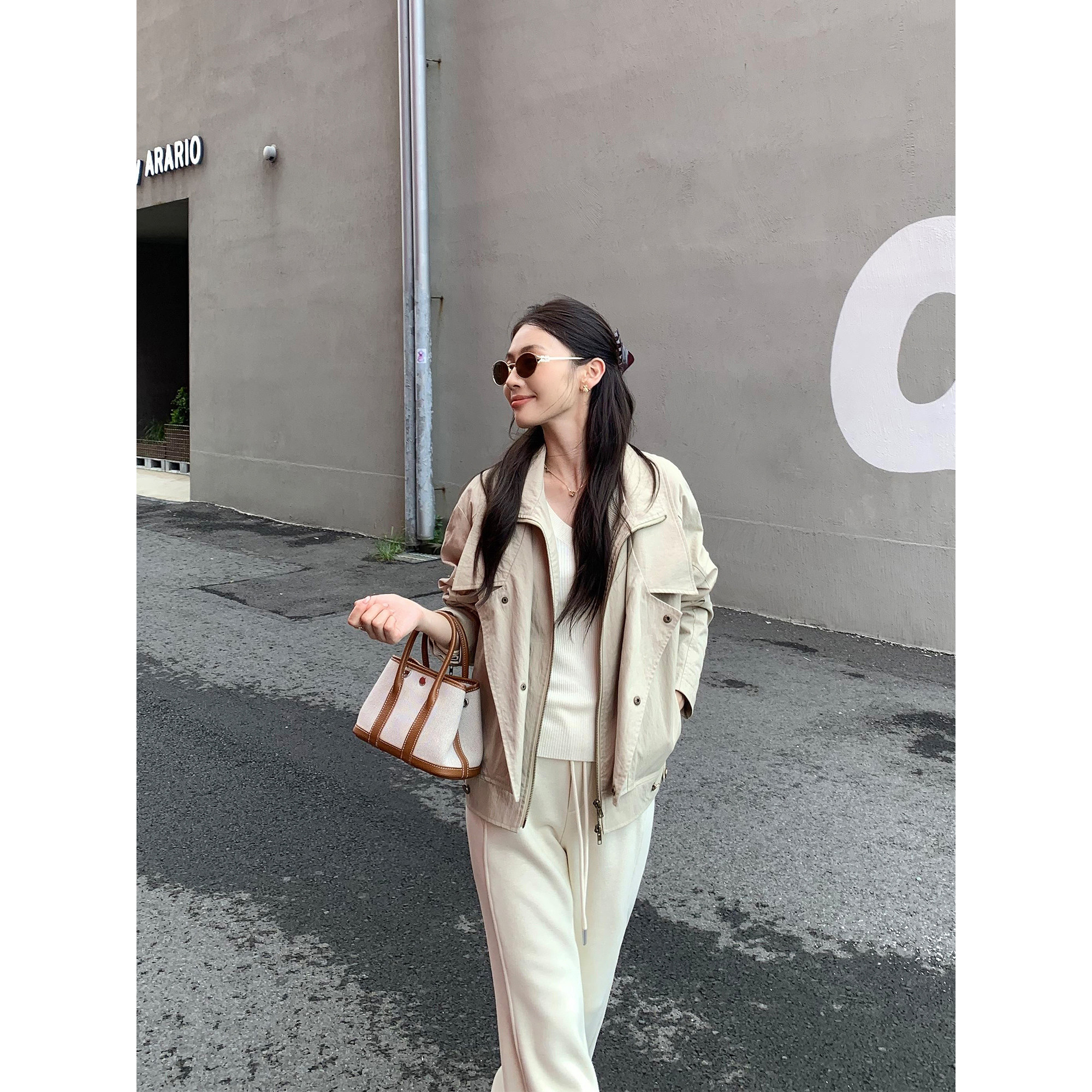 pusumede 街区漫步 假两件短款风衣外套女设计感翻领宽松拉链夹克,女装/女士精品,风衣,淘宝优惠券,粉丝福利购,淘宝优惠卷