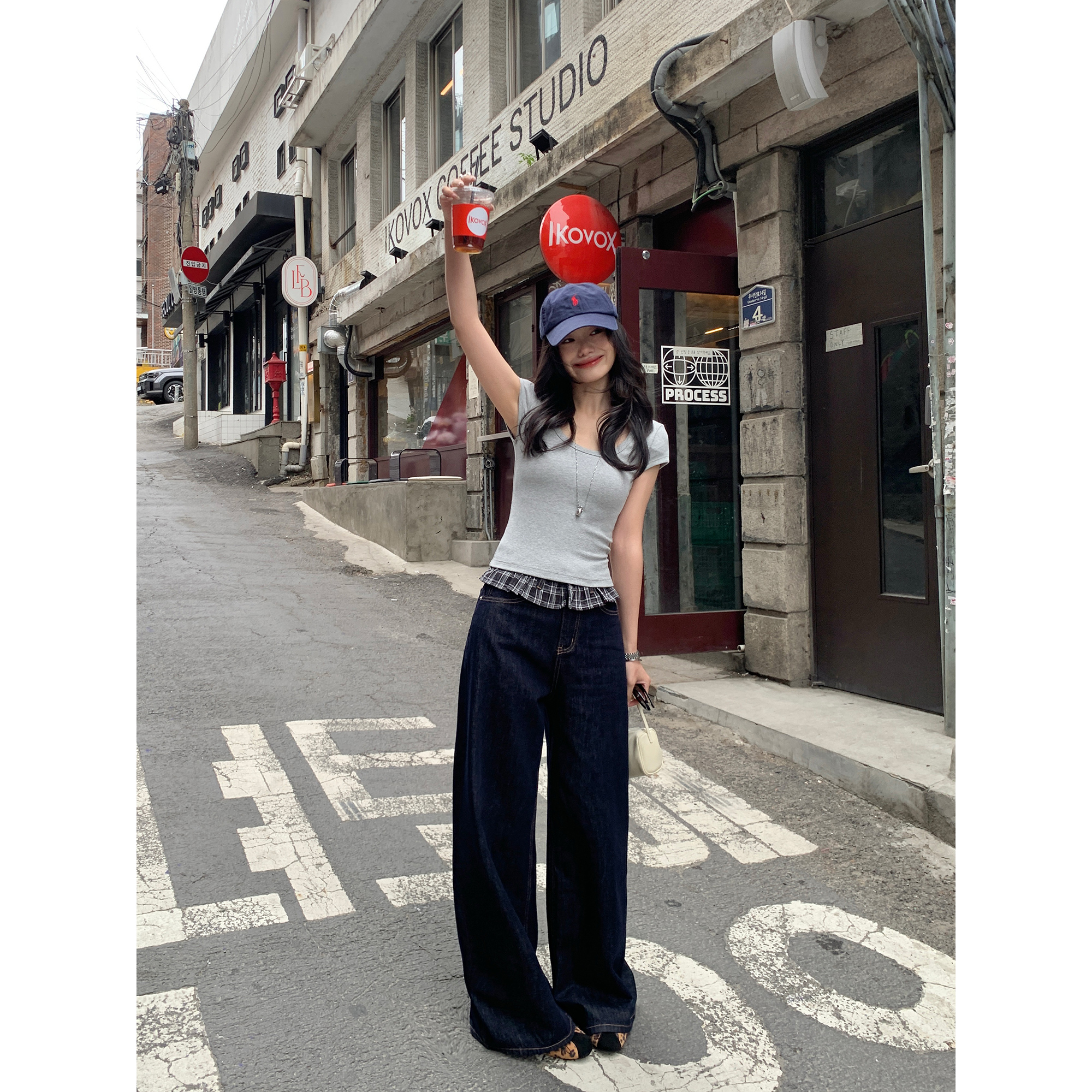 镇店裤型复古蓝色直筒牛仔裤女