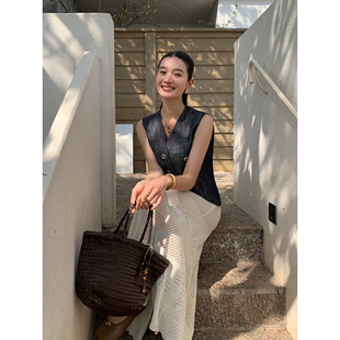 上衣 复古丹宁牛仔马甲女外穿时髦v领马夹无袖 pusumede 摩登韵致