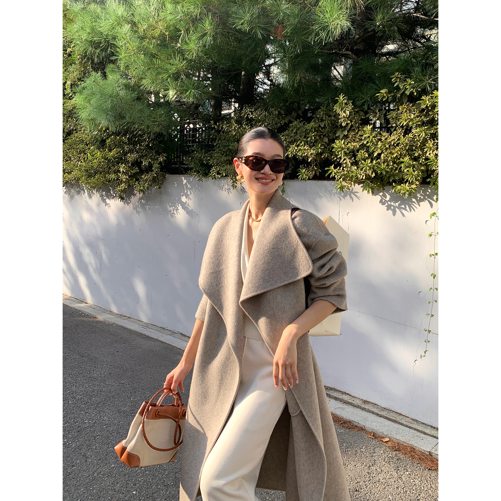 万年秀场羊毛翻领双面呢大衣