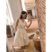 pusumede 现货6.5折 小黑裙v领连衣裙女高级感背心短裙