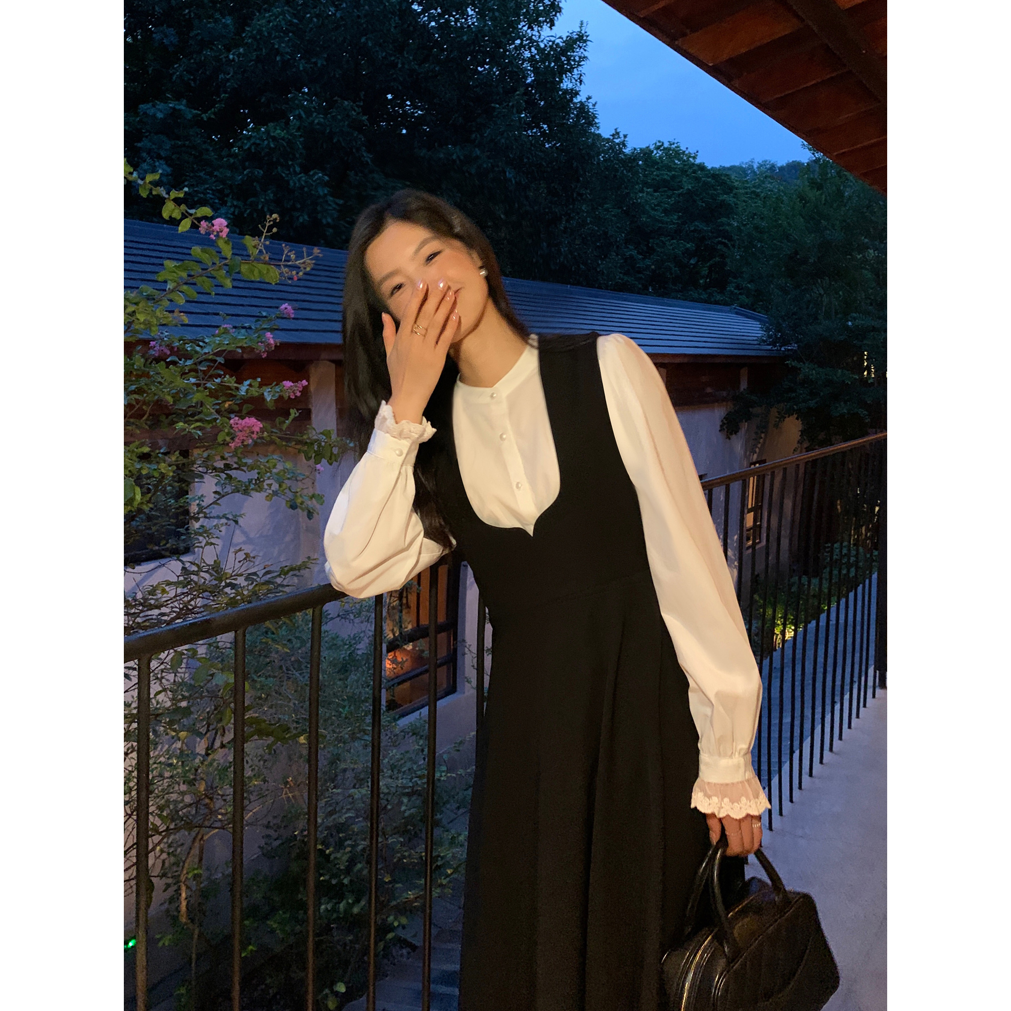 pusumede法式复古连衣裙女高级感背带裙气质收腰无袖显瘦通勤裙子