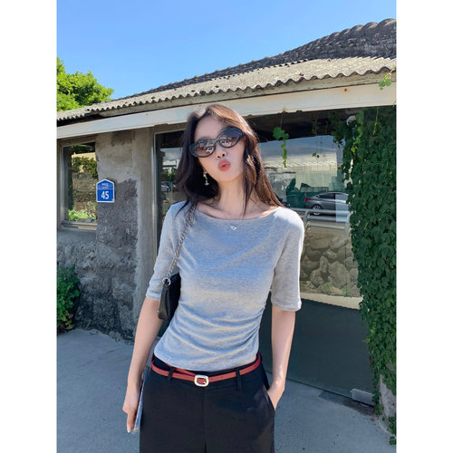 pusumede 纸片人tee 船领中袖/长袖T恤女褶皱修身五分袖针织上衣