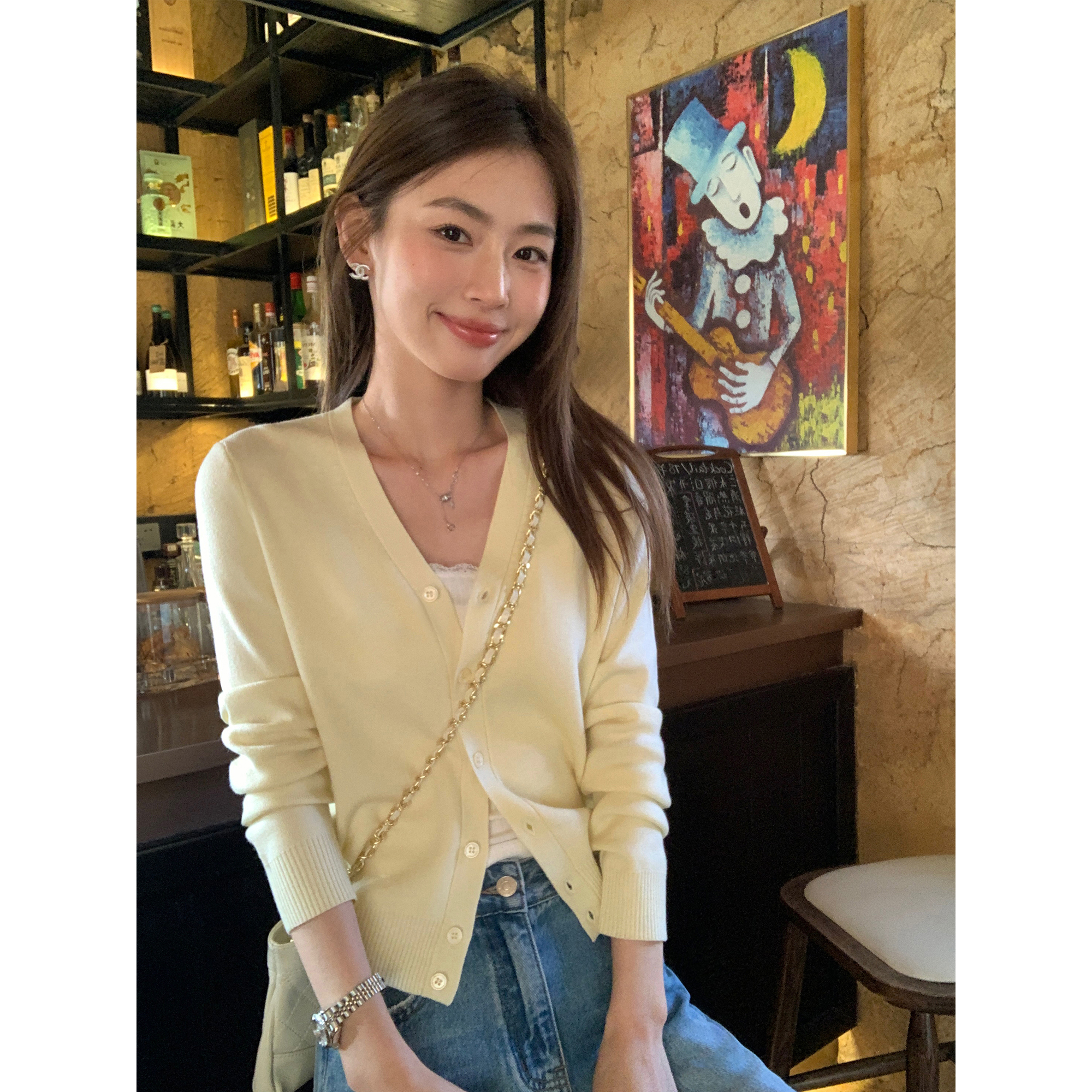 pusumede 黑色v领针织开衫女春季新款简约气质短款修身长袖上衣